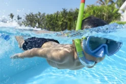 Bestway ® Crusader Essential Child 3+ Snorkel Set With Fins Store