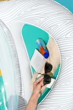 Bestway H2Ogo! Vacation Yacht Inflatable Lounge Outlet